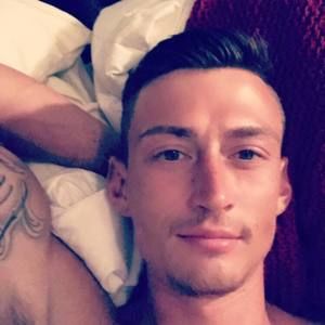 Meet your Posher, Dylan